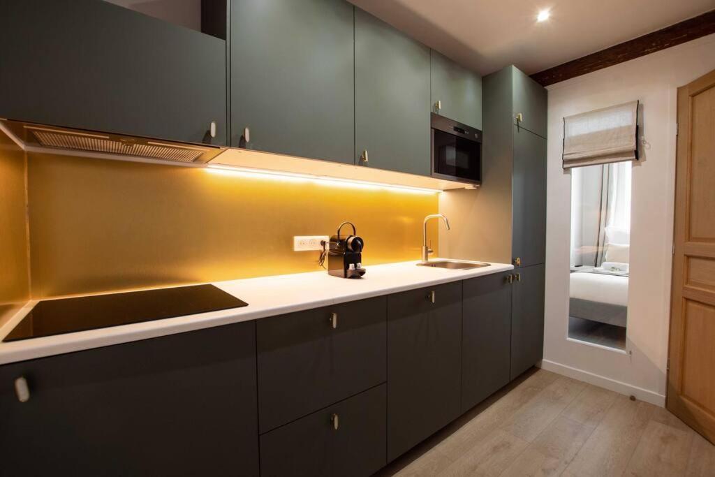 Sentier Historical Center Ii Luxury Design 3br-8p Paris