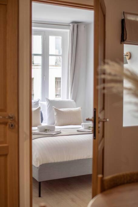 Apartment Sentier Historical Center Ii Luxury Design 3br-8p *