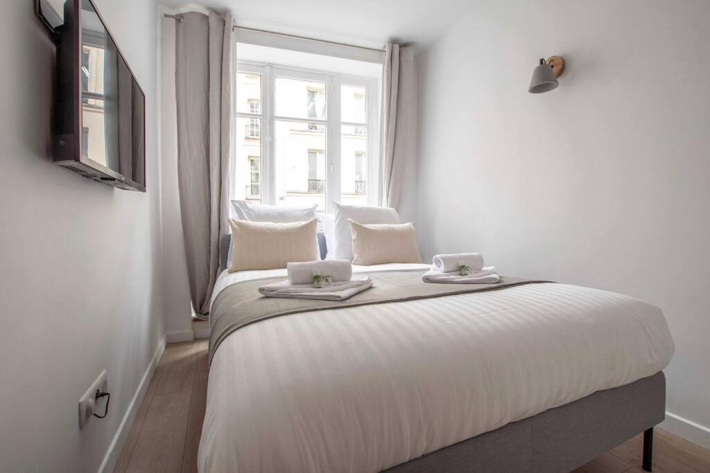 Apartment Sentier Historical Center Ii Luxury Design 3br-8p Paris