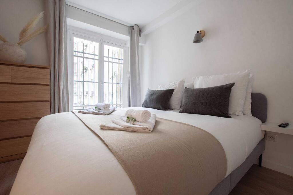 Apartment Sentier Historical Center Ii Luxury Design 3br-8p *